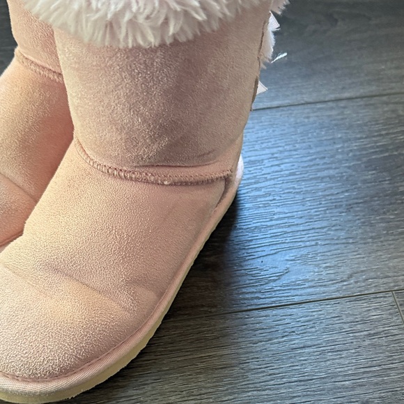 Pink Fur Boots Size 1 - Picture 5 of 10